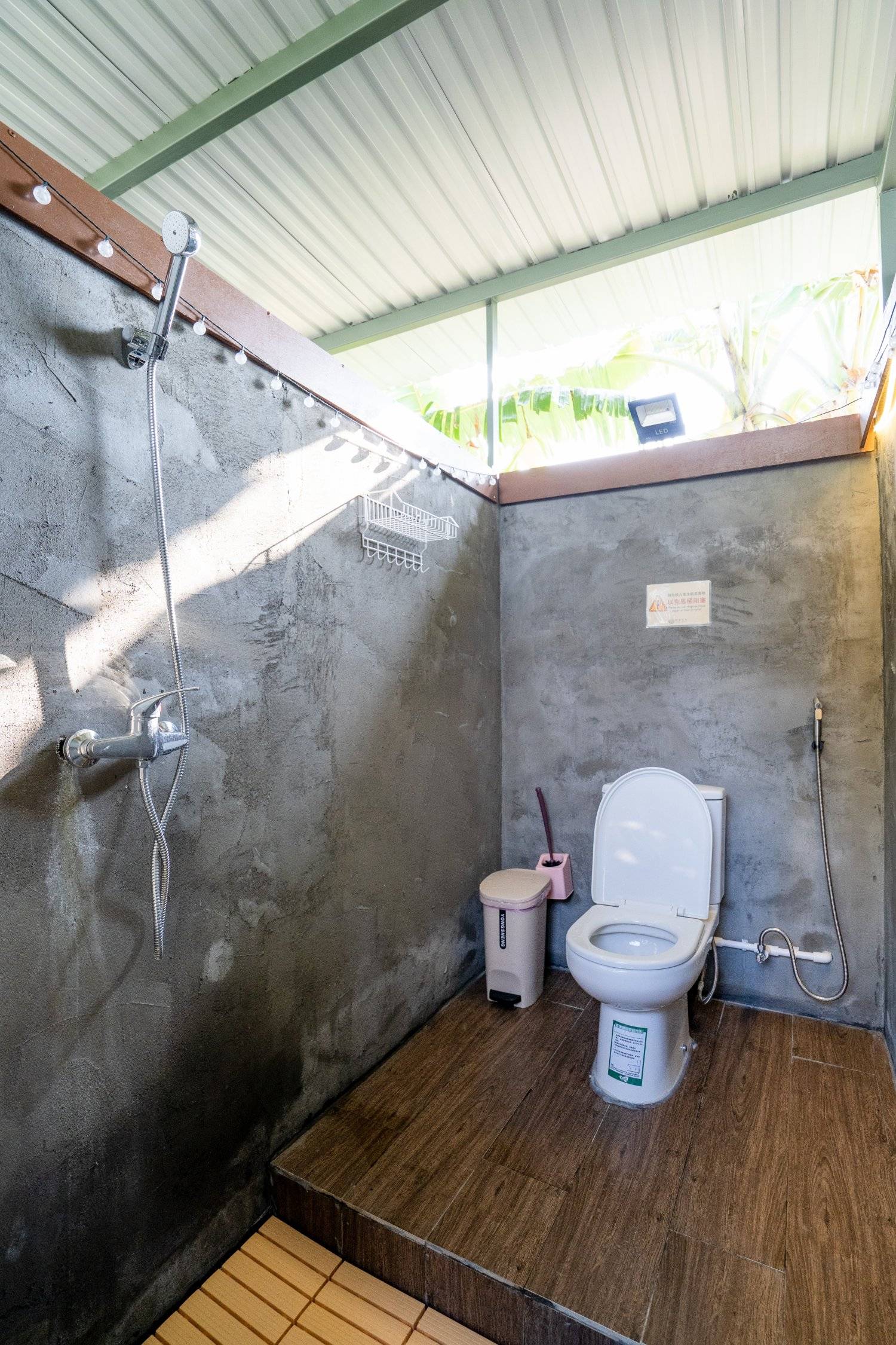 【花園草地】4米冷氣圓拱波波營連DIY自助早餐 (2人)-Zone A